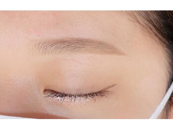 ビューステージ アイブロウサロン 金山/平行眉