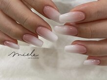 ミエレ(miele)/ブライダル白グラデーション