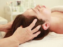 ホワイトカメリア(White Camellia)/【小顔矯正】ドライヘッドスパ