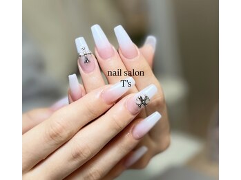 ティーズ(T's)/美フォルム！白グラスカルプ♪