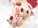 girly red nail