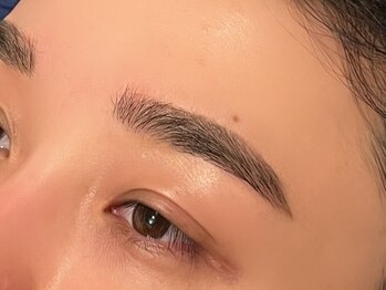 ニカ(nIka)の写真/メンズ専門眉毛サロンで驚きの垢抜け美眉！清潔感×色気＝モテ度UP!![綾瀬/眉毛サロン/美眉]