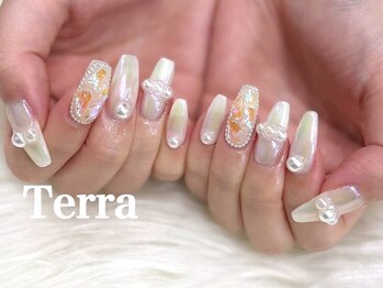 テラ 池袋店(Terra)の写真/ジェルチップ150分やり放題¥16060/時短＆綺麗なフォルム仕上げ深爪や美爪形成のお悩みも解消！