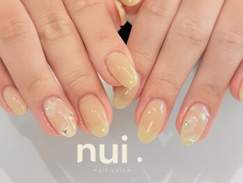 バターイエロー