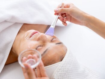 Lumiere ～skin care salon～の写真/【トロイピール】ダウンタイム・剥離なし！敏感肌の方にも◎お肌の土台を整え、凸凹肌も長期的には改善可能