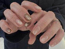 サンジュウヨン(34)/ドットネイル　パラジェル