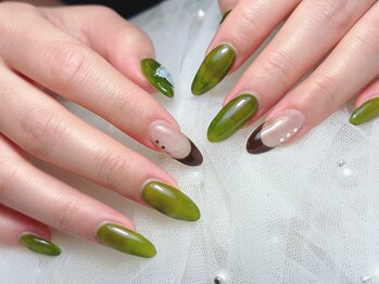 ジョアネイル(JOA Nail)の写真/豊富なカラーとパーツで理想のネイルデザインをご提案♪マグネット/スターギャラクシー/フラッシュネイル