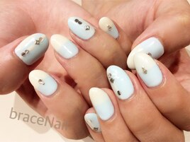 パステルカラー×シルバーパーツ