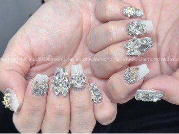 ダイアモンドネイルスタジオ 道玄坂店(Diamond Nail Studio)の写真/【ジェルオフ無料】やり放題メニューあり◎イベントにもピッタリな華やかネイルで周りと差がつく指先に★