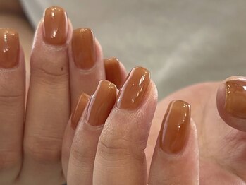 ユヌ(une)/カラーチャート豊富サロンなら