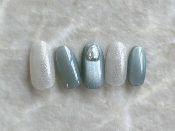 シード(Seed)/うる艶水光マグネット ¥9900