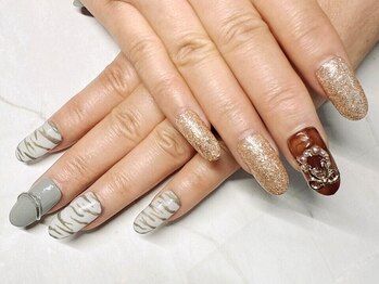 アニマル柄ネイル/ゼブラ柄