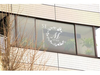 エムスタイル(M-style)/外観