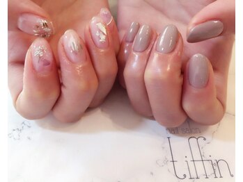 ネイルサロン ティフィン(tiffin)/上品なニュアンスネイル