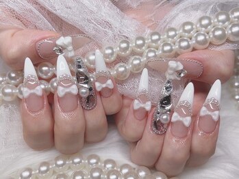 ミニョン(mignon)の写真/韓国風/ワンホンネイル/キラキラ可愛いdesignが得意♪プライベートサロンでゆったりとした時間を過ごせます