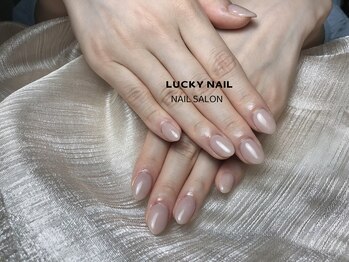 ラッキーネイル(LUCKY NAIL)/