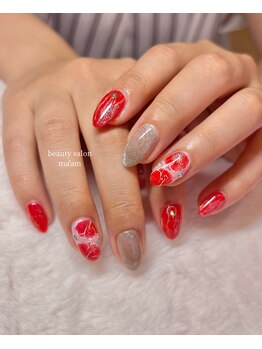 マーム(ma'am)/ハイビスカスネイル