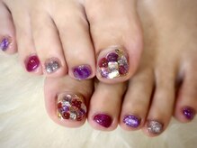アミュリー ネイル アトリエ(Amury nail atelier)/ブドウ ぷっくり パープル 球体