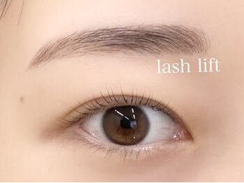 プラス サード(Plus 3rd)/まつ毛パーマ