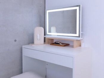 オン(on.)/【店内】