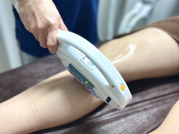 QB脱毛 高田馬場店の写真/高額回数券や勧誘販売ナシ!都度払いでも7部位の中からお好きなだけ選べます♪¥3,300からお試し脱毛可!