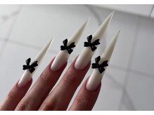 Eli Nails 新宿【エリネイルズ】《長さだし専門店/つけ放題/持ち込み/スカルプ》/