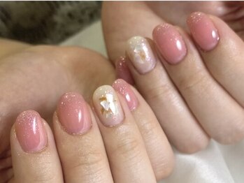 フェミニンネイル(Feminine Nail)/