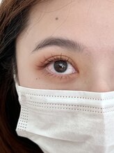 アミーラ(Amira)/ナチュラル束感アイラッシュ