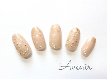 アヴィニール 表参道(Avenir)/オフィストレンド