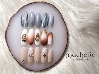 マシェリ 梅田店(macherie)の写真/【オフ無料クーポン有】シンプル~こだわりアートまで☆サンプル充実!理想のネイルがきっと見つかる☆