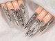 ネイルマフィア 新宿(NAIL MAFIA)の写真/＜自然かつ美しいフォルム＞深爪・折れてしまった爪・短いお爪も綺麗に長さだし♪モチの良さも◎