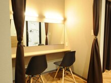 ティヨール グランフロント大阪店(TILLEUL)/メイク直しスペースも完備