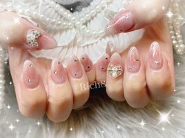 キラキラチークネイル