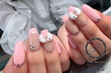 ネイル サロンティーラ(Tilla)