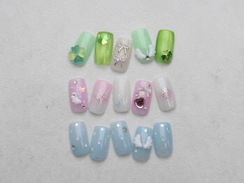 アイビー(Aivy)/Y2Kエンジェルコアデザイン