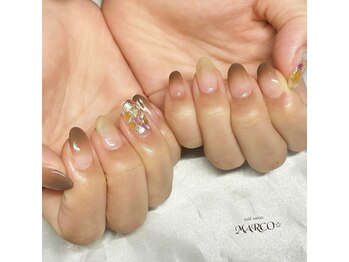 ネイルサロン マルコ(nail salon MARCO)/秋カラーグラデーション ¥6.100