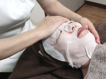 ユウサロン(友Salon)の写真/《フェイシャルリンパマッサージ¥5500》年齢を重ねても気にならない!お客様の『美』をサポートいたします♪