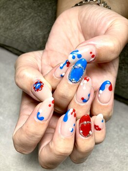 ラキネイル(LAKI Nail)/ミャクミャクネイル