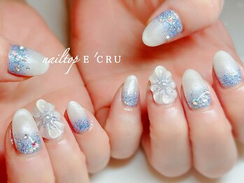 ネイルトップエクル(nail top E CRU)/ぷっくりフラワー