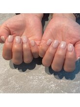 リッシュ(RICHE)/クリーミーホワイト