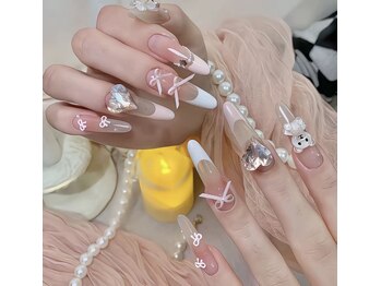 リチュネイル(Richu nail)の写真/《チップ長さだし/アクリルスカルプ対応＊》華奢なラインも最高の仕上がり★ワンホンパーツ・持ち込みOK♪