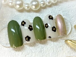 秋のお花ネイル