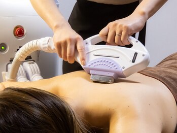 サロン ド マロン(Salon de Marron)の写真/脱毛デビューにおすすめ！つるすべ肌へ導く最新機器で自己処理卒業☆初回￥14,000→￥9,830