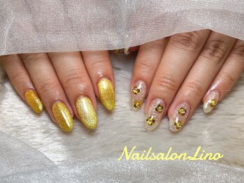 リノ(Lino)/黄色お花ネイル