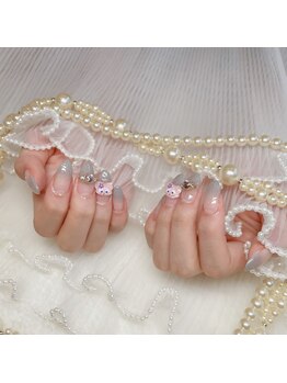 アイカ(Aika)/グラデーションパーツ乗せ