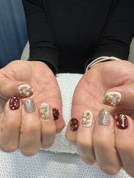 ユメ(YUME)/Xmasネイル→ 6800円