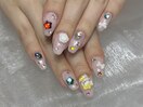 宝石ネイル