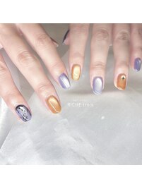 オフィスでも！ハロウィンネイル