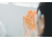 トリコテ ル ブラン(tricoter le blanc)/香りで呼吸を広げる