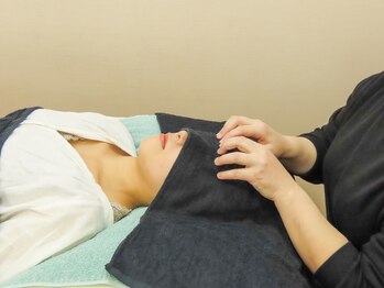 リラクゼーションルーム アフロディーテ/■ヘッドマッサージ２